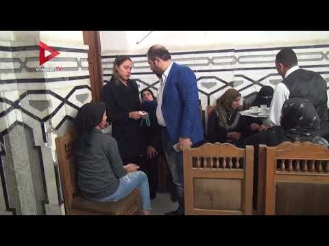 أبطال فيلم حليمو ونجوم الفن في عزاء شقيقة طلعت زكريا