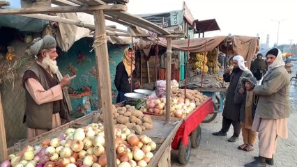 Descongelar los activos bancarios, un punto de inflexión en la crisis afgana