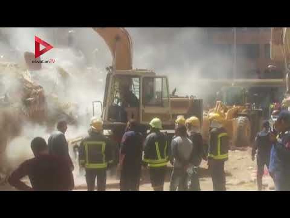 الحماية المدنية تواصل رفع أنقاض عقار اسكندرية المنهار بـ"سيدي جابر"