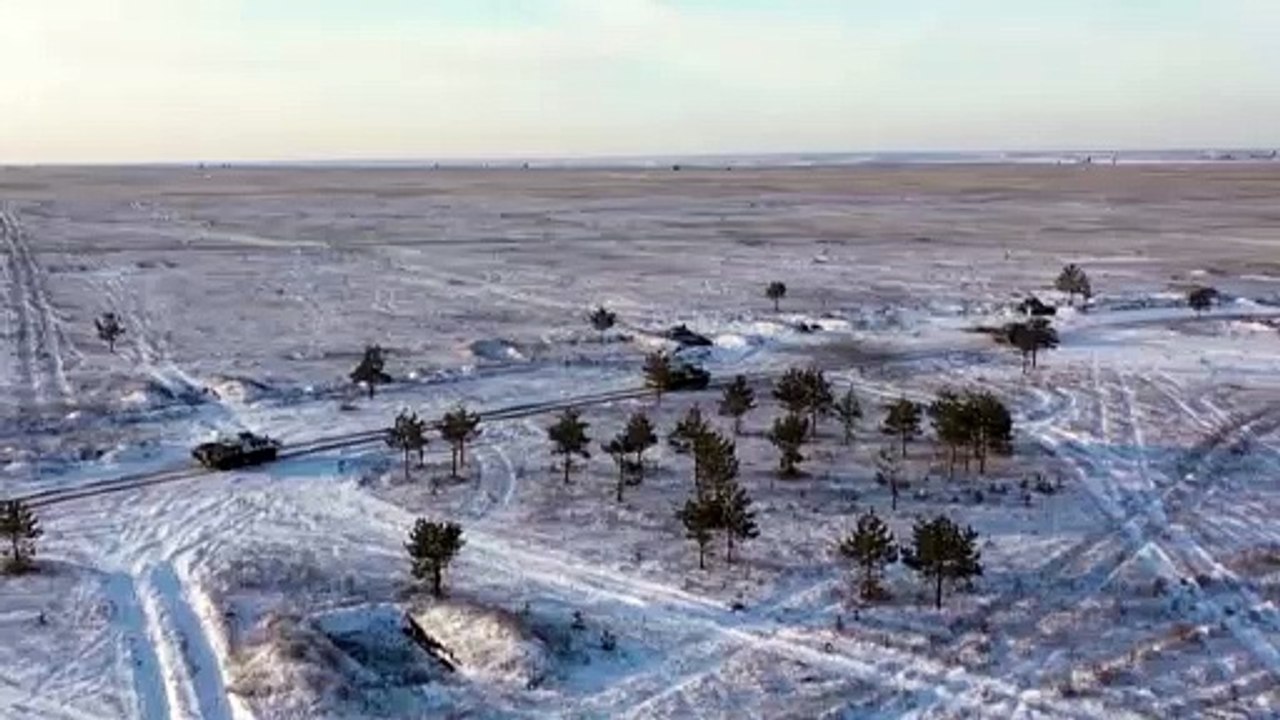 Rússia anuncia fim de exercícios na fronteira com a Ucrânia