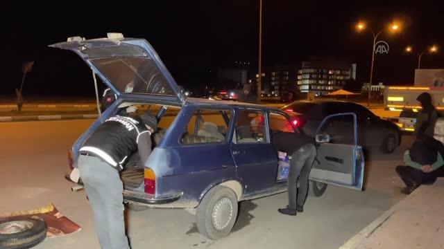 Dur ihtarına uymayan şüpheliler kovalamaca sonucu yakalandı