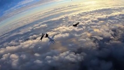 Aircraft Stall Captured by Skydive