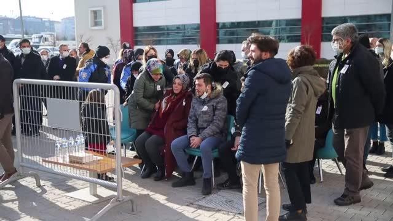 Son dakika haberleri... Evinde ölü bulunan polis memuru için tören düzenlendi