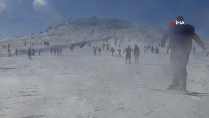 Güneydoğu'nun tek kayak merkezinde sezon açıldı