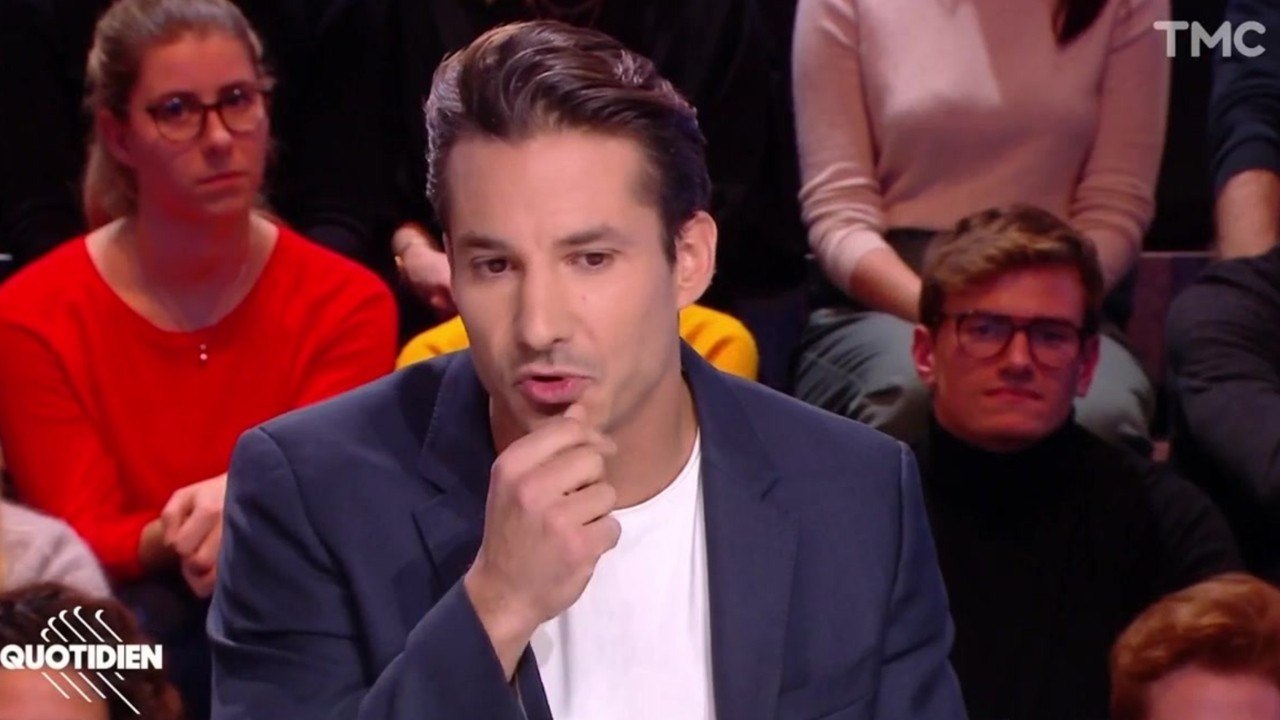 FEMME ACTUELLE - Jérémy Ferrari : très ému, il se confie sur son état de santé fragile qu’il a caché pendant longtemps