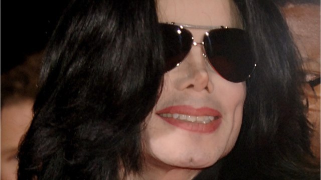 FEMME ACTUELLE - Michael Jackson seul et déboussolé avant sa mort ? Son photographe français accuse