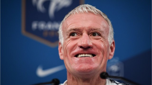 FEMME ACTUELLE - Didier Deschamps : combien a coûté sa nouvelle dentition ?