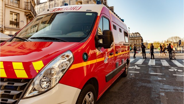 FEMME ACTUELLE - Un corps en décomposition, des vers et des mouches : les pompiers découvrent une scène d'horreur dans les Yvelines