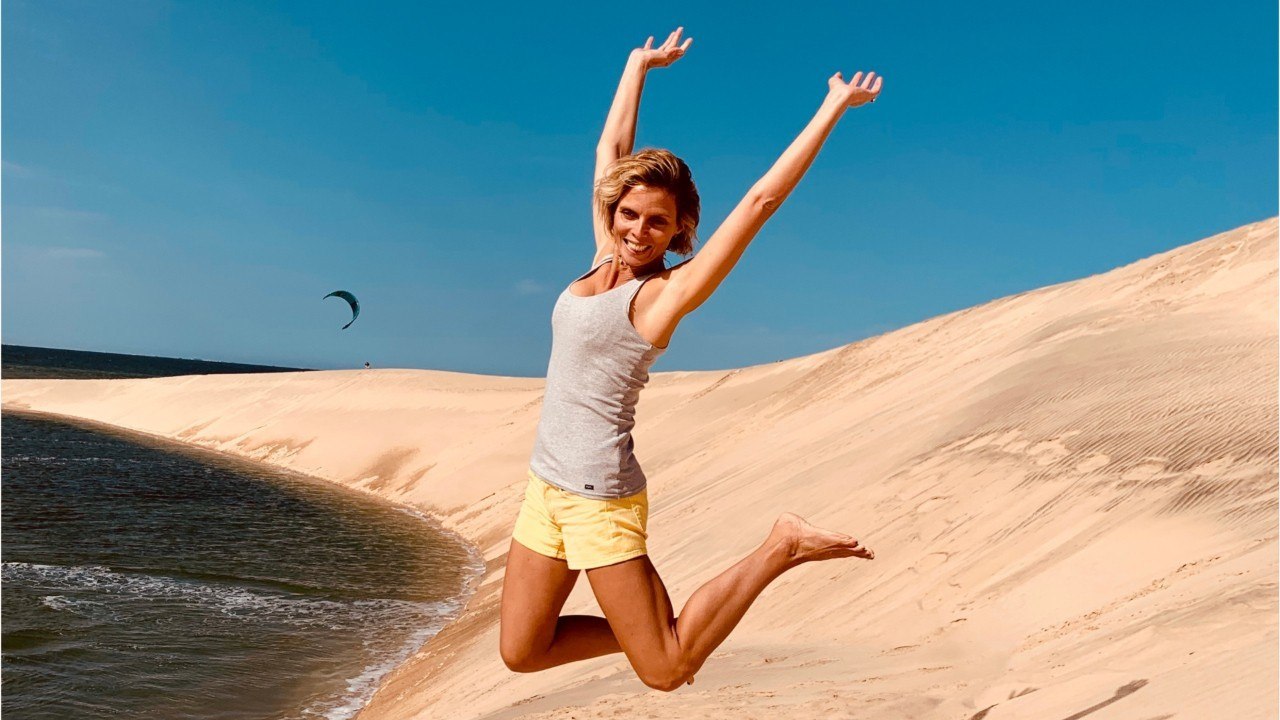 FEMME ACTUELLE - PHOTOS - Sylvie Tellier en vacances au Maroc avec ses trois enfants