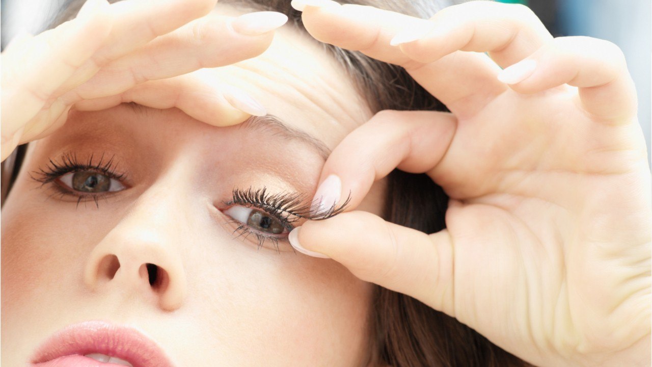 FEMME ACTUELLE - Les faux-cils magnétiques : c’est quoi ?