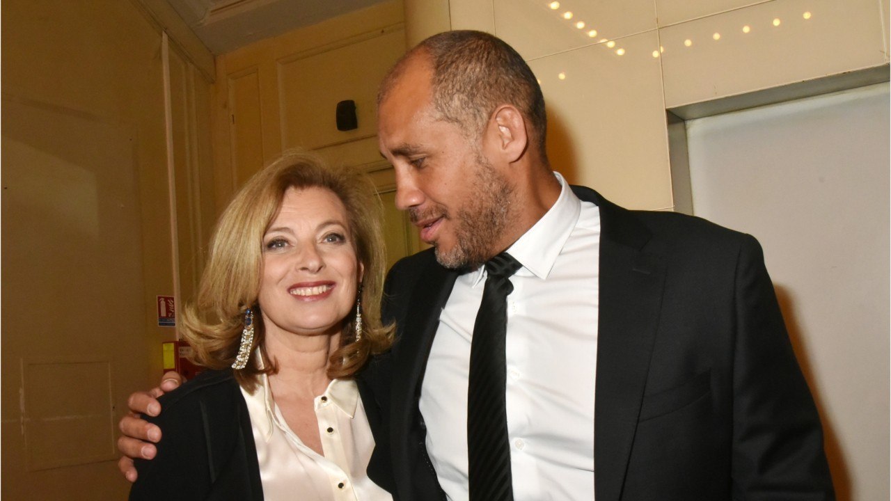 FEMME ACTUELLE - Valérie Trierweiler : son compagnon, Romain Magellan chambre François Hollande et c'est très drôle.