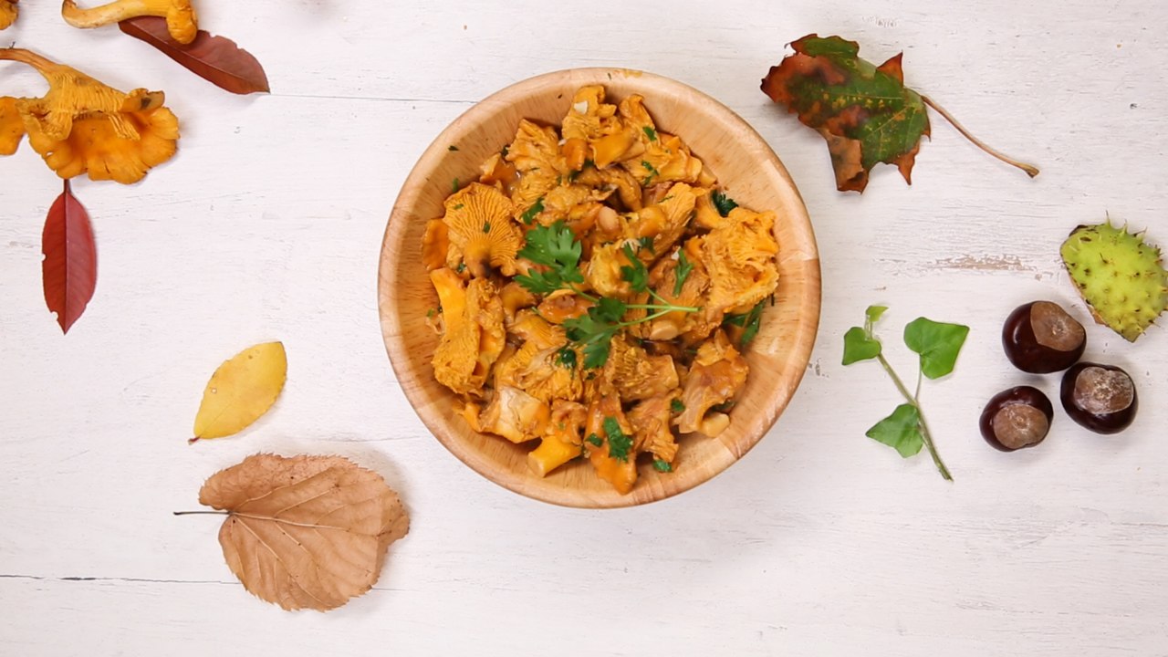 CUISINE ACTUELLE - Poêlée de girolles