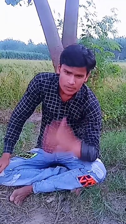 Shahrukh Rajput Boy Said Love Status Pyar Me Aakhi Kya Kya Karna Padta Hai