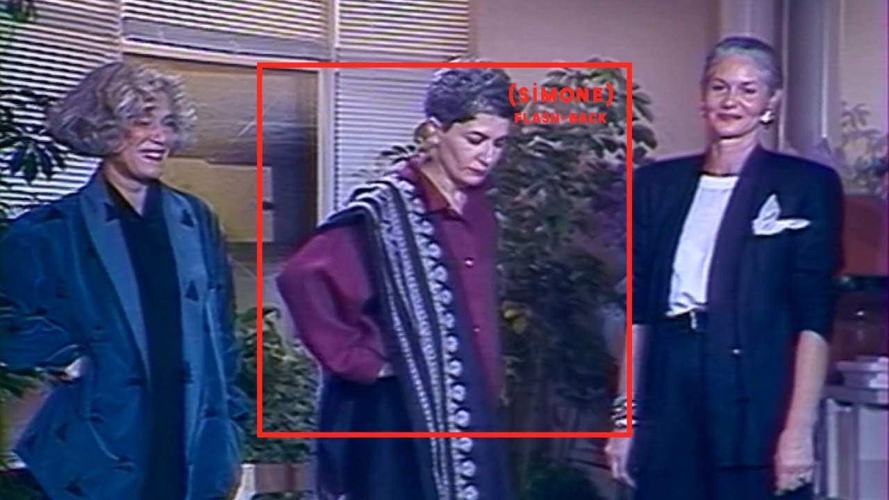 SIMONE - La coiffeuse Hélène Letourneur parle de son intérêt de travailler les styles de coiffure sur des femmes mûres.