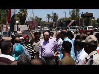 محافظ أسوان يتفقد محطات السكة الحديد لمتابعة جاهزيتها خلال العيد