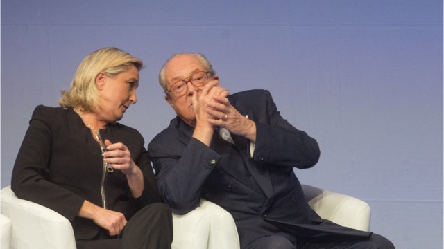 FEMME ACTUELLE - Jean-Marie Le Pen abandonne Eric Zemmour et encourage sa fille Marine