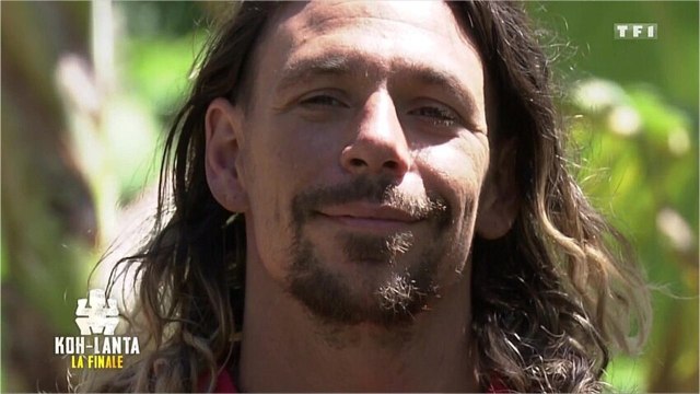 FEMME ACTUELLE - Bertrand-Kamal ( Koh-Lanta ) : Denis Brogniart partage de rares photos à ses cotés avant sa mort