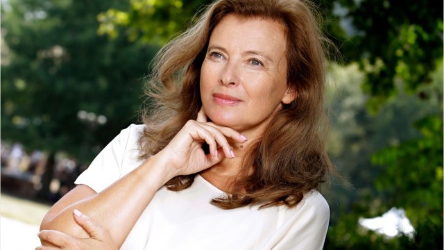 FEMME ACTUELLE - Depuis qu'il est avec Julie Gayet.. : Valérie Trierweiler tacle le couple de François Hollande