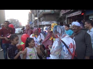 شباب "رسالة" يوزعون عصائر وتين شوكي لنشر السعادة