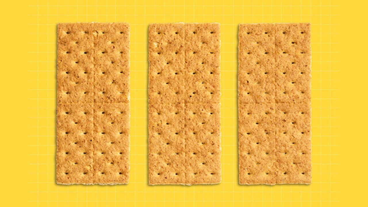 Are Graham Crackers Healthy? Here's What a Dietitian Has to Say video