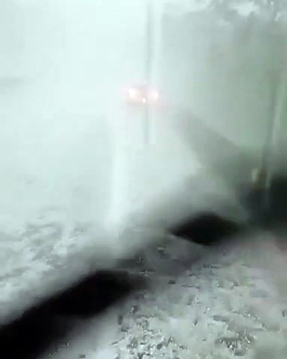 Chuva de granizo em Guaratuba assusta motoristas; Veja
