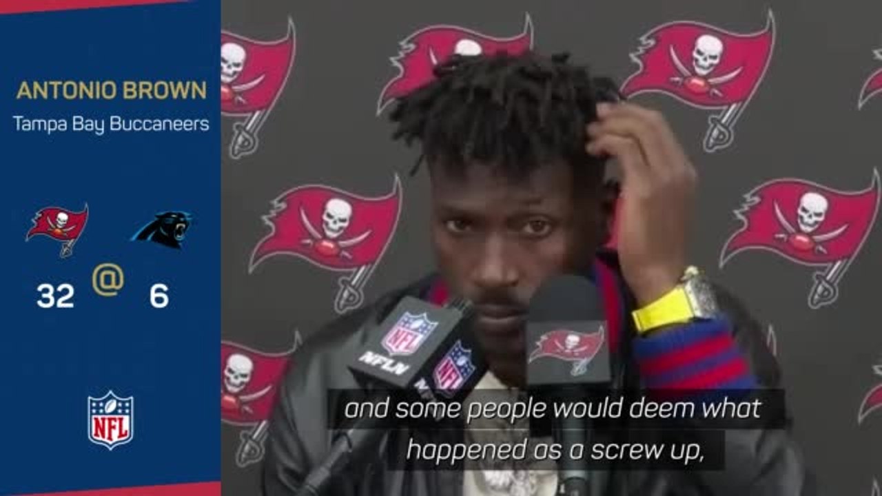 Buccaneers receiver Brown refuses to answer questions about Covid ban