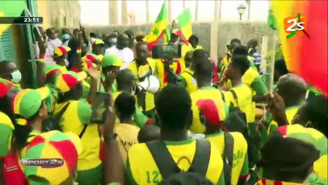 SUIVEZ AUGUSTIN SENGHOR DANS SPORT 2S AVEC ADAMA KANDE / LUNDI 27 DECEMBRE 2021