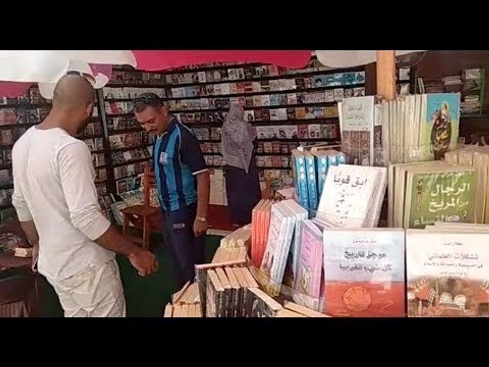 كافيه بوك ..  مقلب قمامة يتحول إلى مقهى للمثقفين والشباب بالإسكندرية