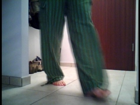 20 sec Catherine (en visite=ateliers textile et photo)