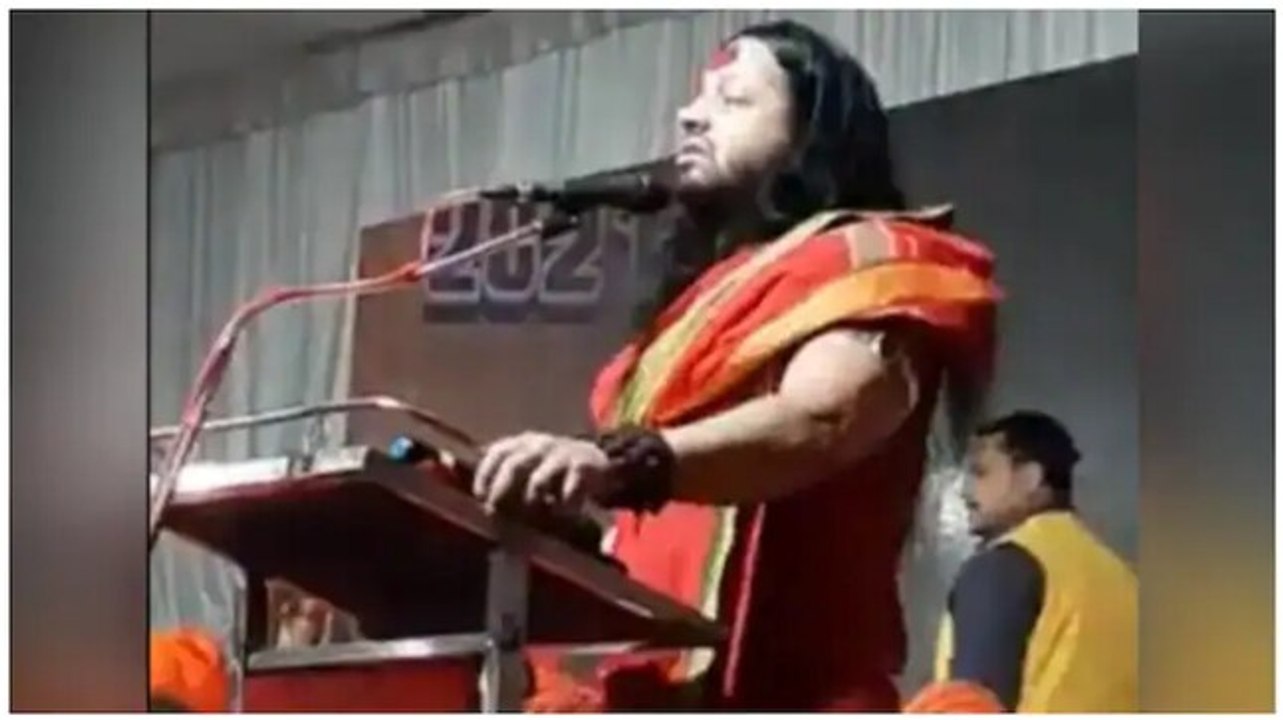 Kalicharan Maharaj booked for derogatory remarks against Mahatma Gandhi