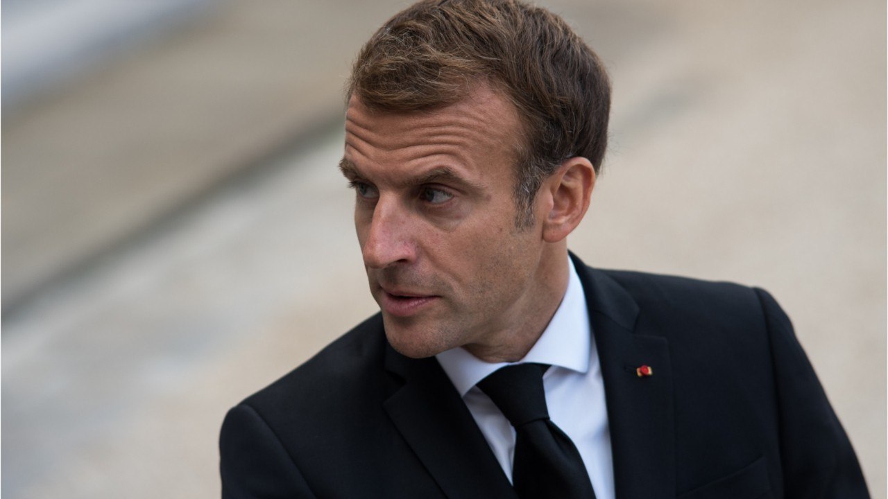 FEMME ACTUELLE - "Elle me fait chier" : Emmanuel Macron agacé en privé par Marion Cotillard