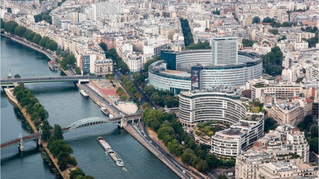 FEMME ACTUELLE - RADIO FRANCE : DEUX SALARIÉS LICENCIÉS POUR HARCÈLEMENT ET SEXISME