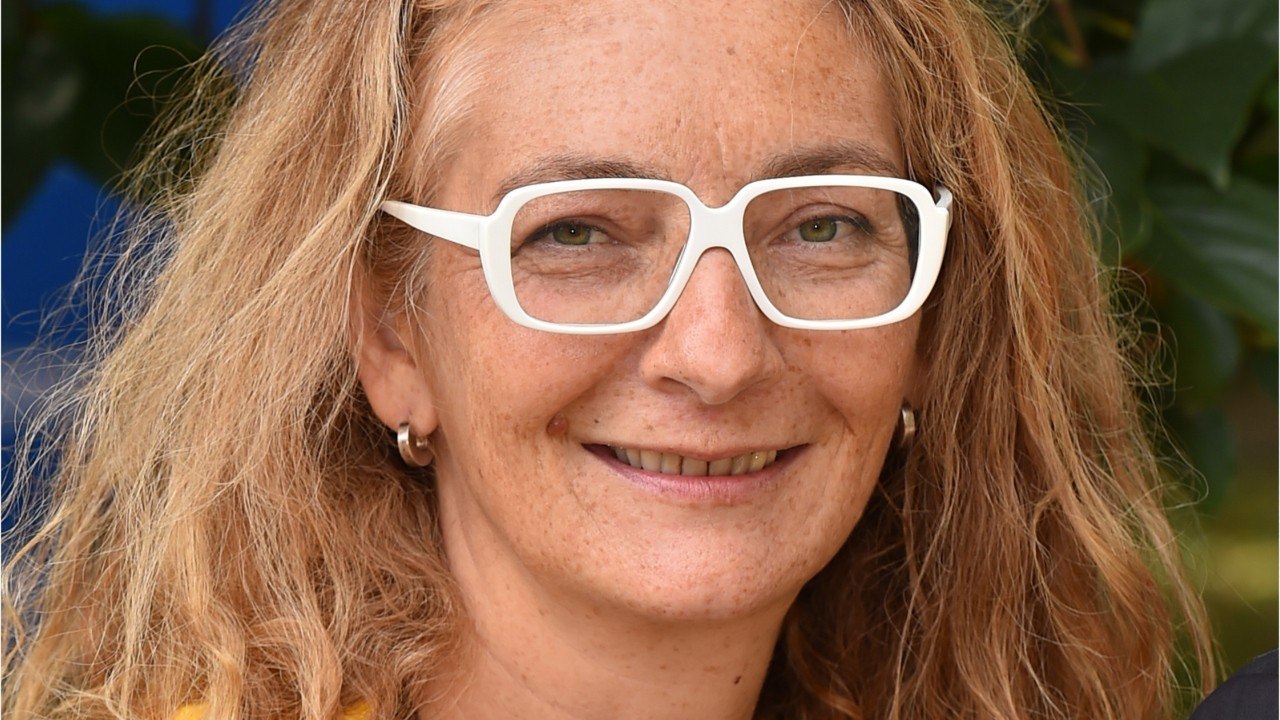 FEMME ACTUELLE - Corinne Masiero va-t-elle se lancer dans la course à l’Elysée ? La star de "Capitaine Marleau" répond cash