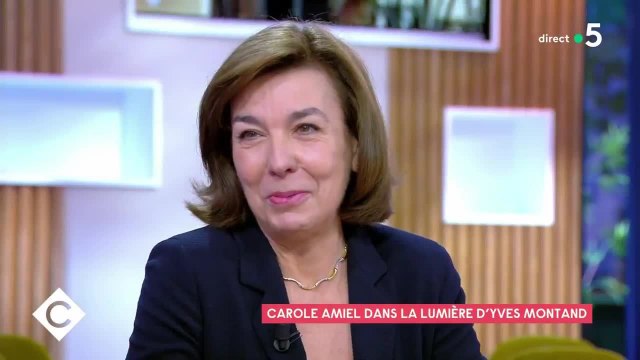 FEMME ACTUELLE - Yves Montand : pourquoi la grossesse de sa dernière femme avait fait scandale