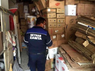 Adana'da stokçuya baskın