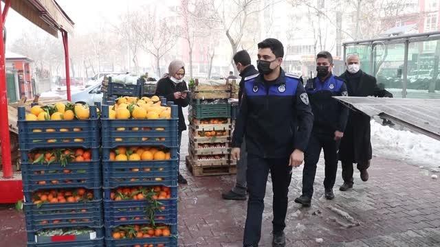 Marketlerde fiyat ve etiket denetimi yapıldı