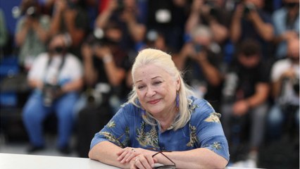 FEMME ACTUELLE - Richard Berry accusé d’inceste : Josiane Balasko justifie son soutien à sa nièce Coline Berry