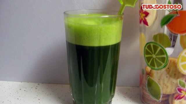 Suco de couve com limão