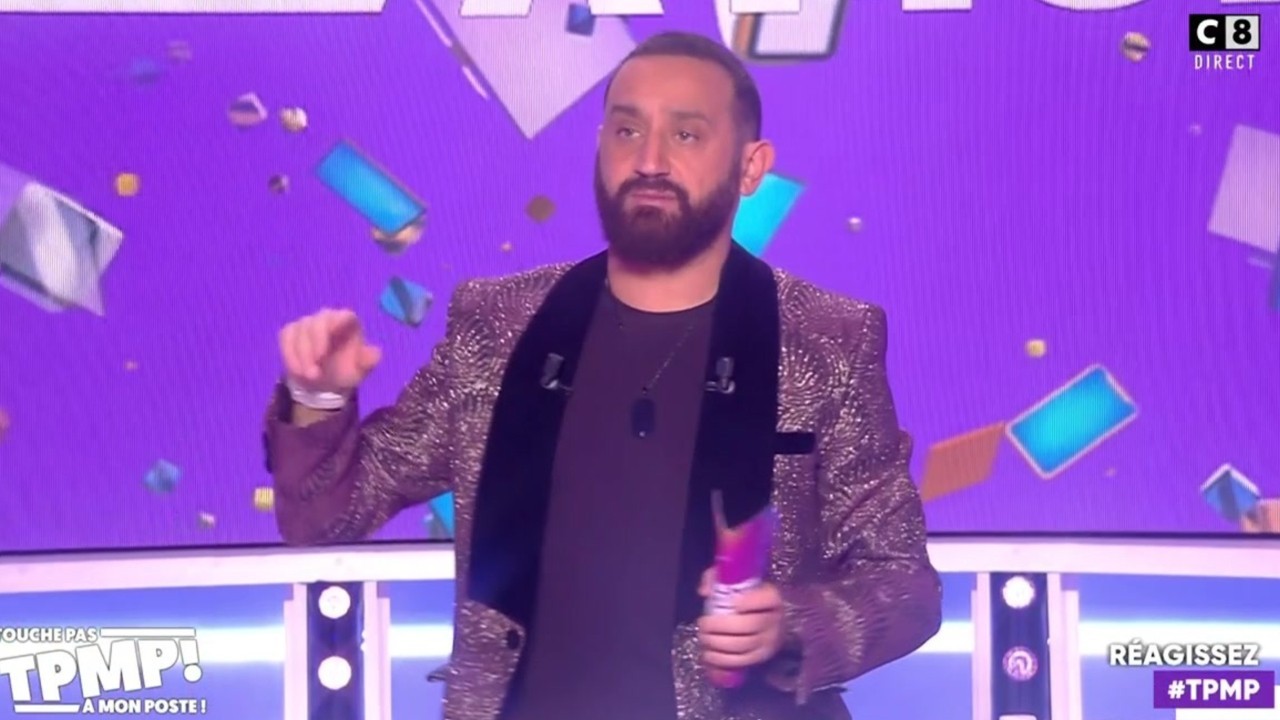 Le 6 à 7 Chroniqueuse Touche pas à mon poste" : ce chroniqueur historique de Cyril Hanouna qui va  quitter l'émission : Femme Actuelle Le MAG