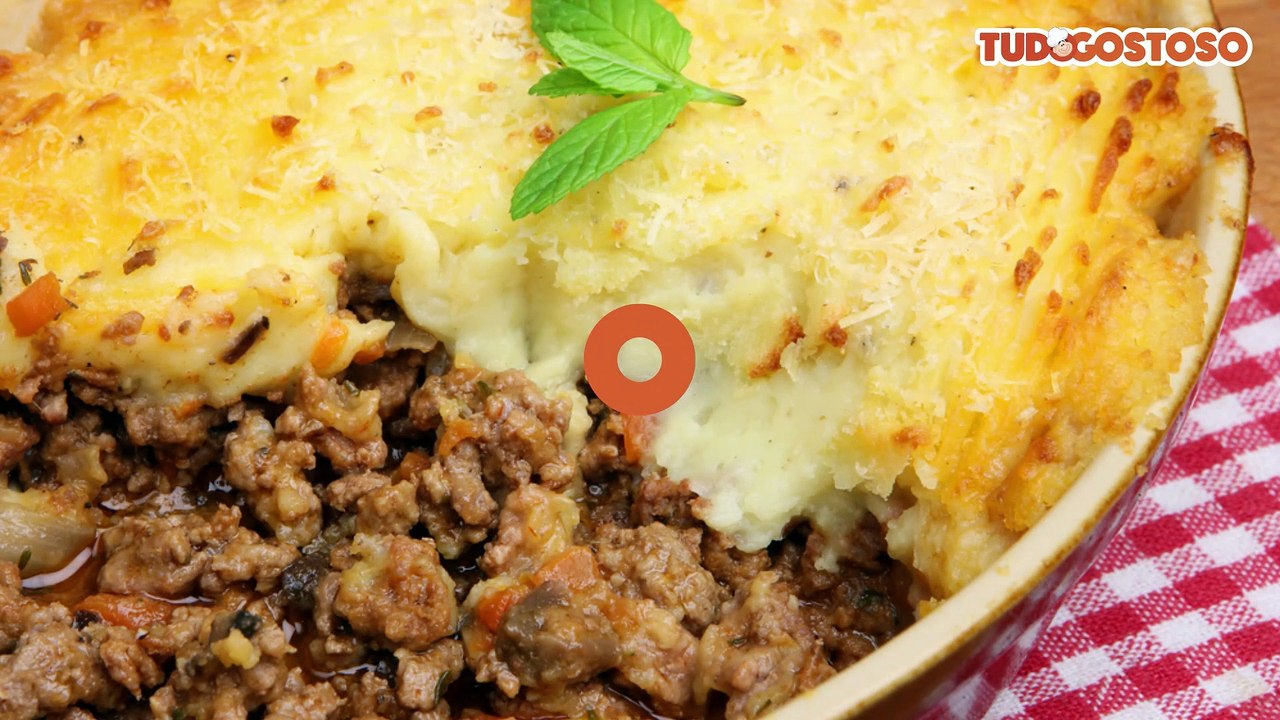 Bolo de batata com carne moída