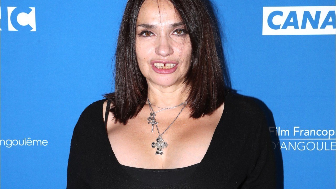 FEMME ACTUELLE : Béatrice Dalle : comment elle a prévenu la compagne de Joeystarr qu'elle allait le lui prendre