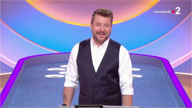 FEMME ACTUELLE - Bruno Guillon, “schizophrène” ? Ce détail qui le perturbe fortement dans “Chacun son tour”