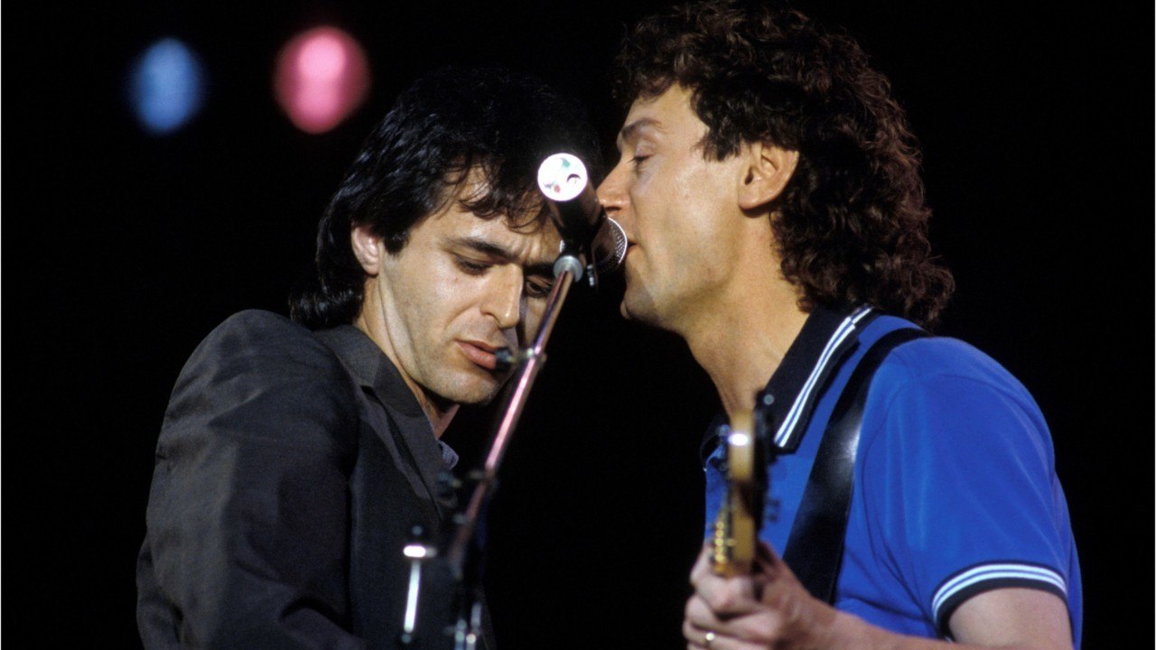 FEMME ACTUELLE - Jean-Jacques Goldman et Michael Jones toujours amis : ce beau cadeau fait par le chanteur au musicien