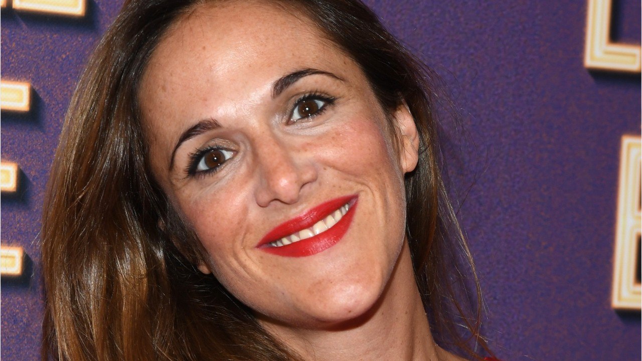 FEMME ACTUELLE - Victoria Bedos : de rares photos de sa fille dévoilées, les internautes bluffés par la ressemblance avec Guy Bedos