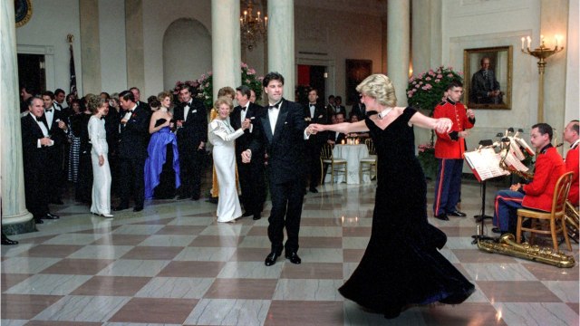 FEMME ACTUELLE - Lady Diana : John Travolta raconte les coulisses de son inoubliable slow avec la princesse