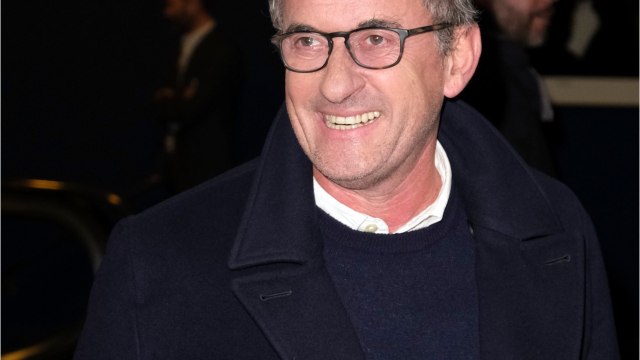 FEMME ACTUELLE - Christophe Dechavanne contraint de démentir sa mort : une photo sème le trouble