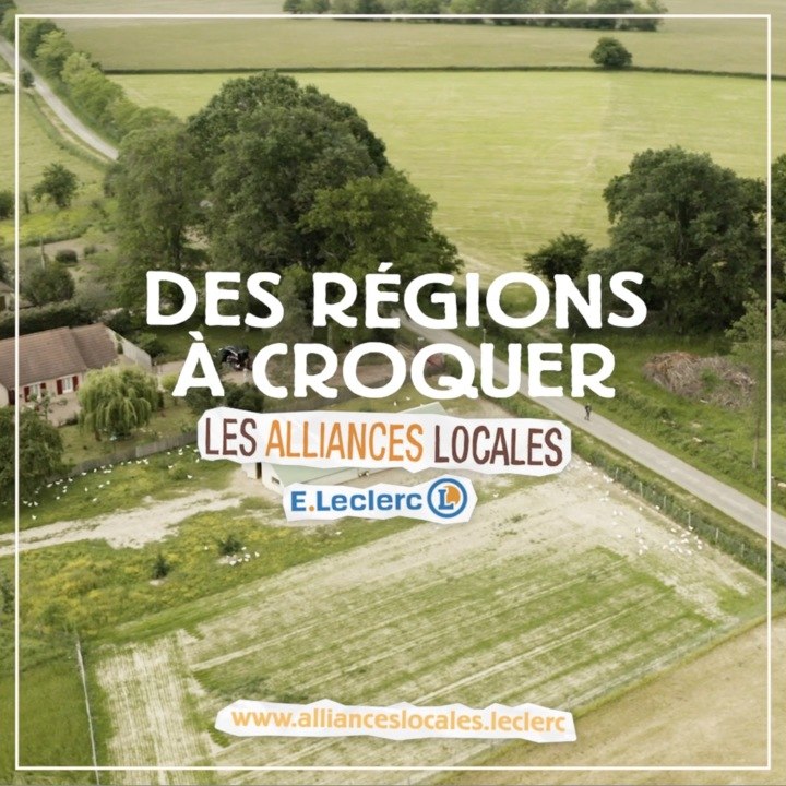 Des Régions à Croquer : Nicolas Rieffel est parti à la découverte des volailles de la famille Lauby avec les Alliances Locales E.Leclerc