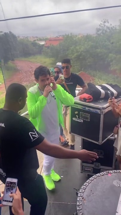 Nêgo Jhá Arrasta Multidoes  ao vivo 2022