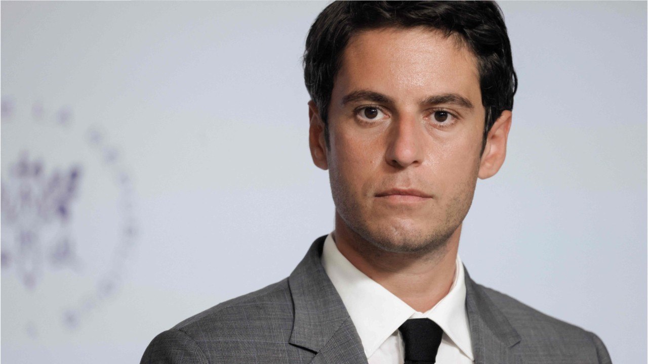 FEMME ACTUELLE - Gabriel Attal rembarré par un champion d'éloquence : cette vidéo qui amuse la toile