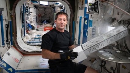 FEMME ACTUELLE - "Gastronomie très spatiale" : les internautes s'amusent du point faible de Thomas Pesquet